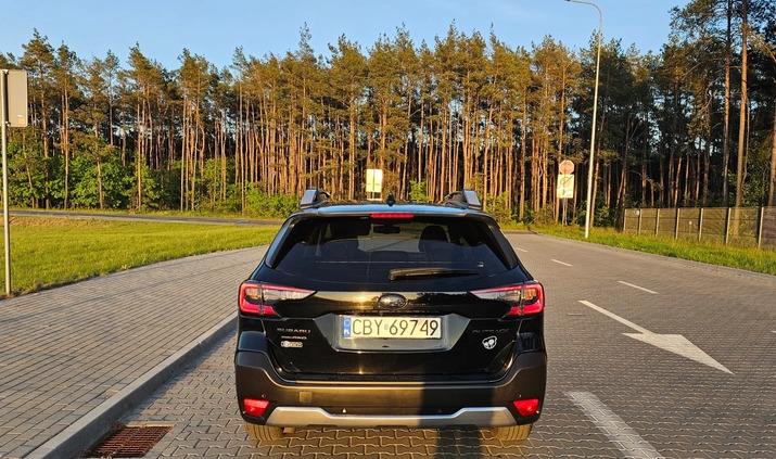 Subaru Outback cena 175000 przebieg: 120000, rok produkcji 2021 z Nowe Miasto Lubawskie małe 352